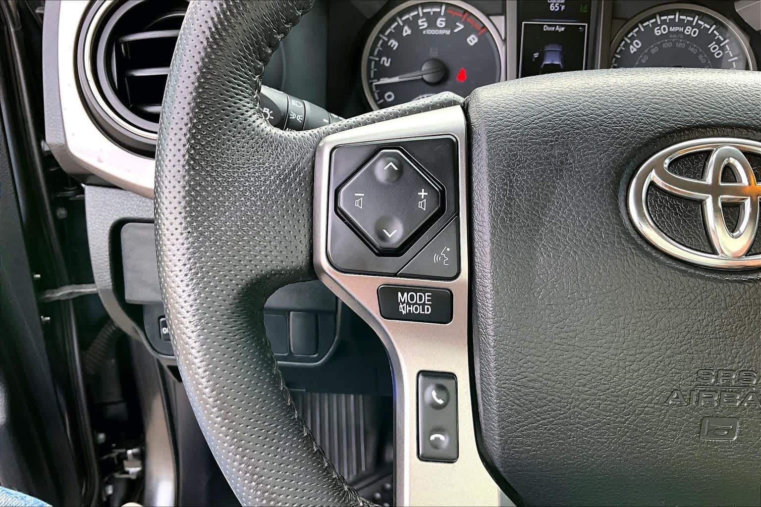 Thumbnail: 2021 Toyota Tacoma - 24