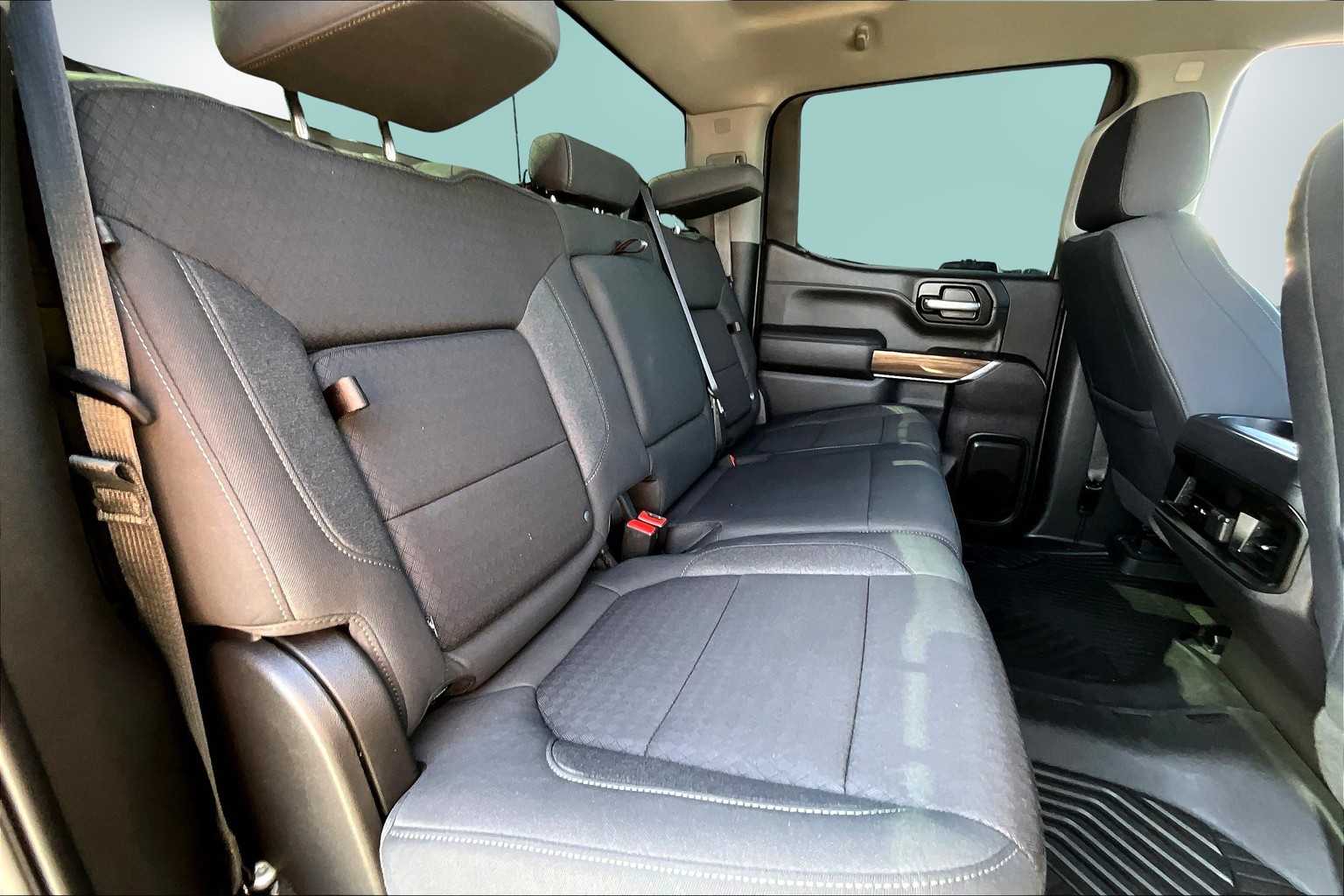 Thumbnail: 2022 Chevrolet Silverado 1500 - 30