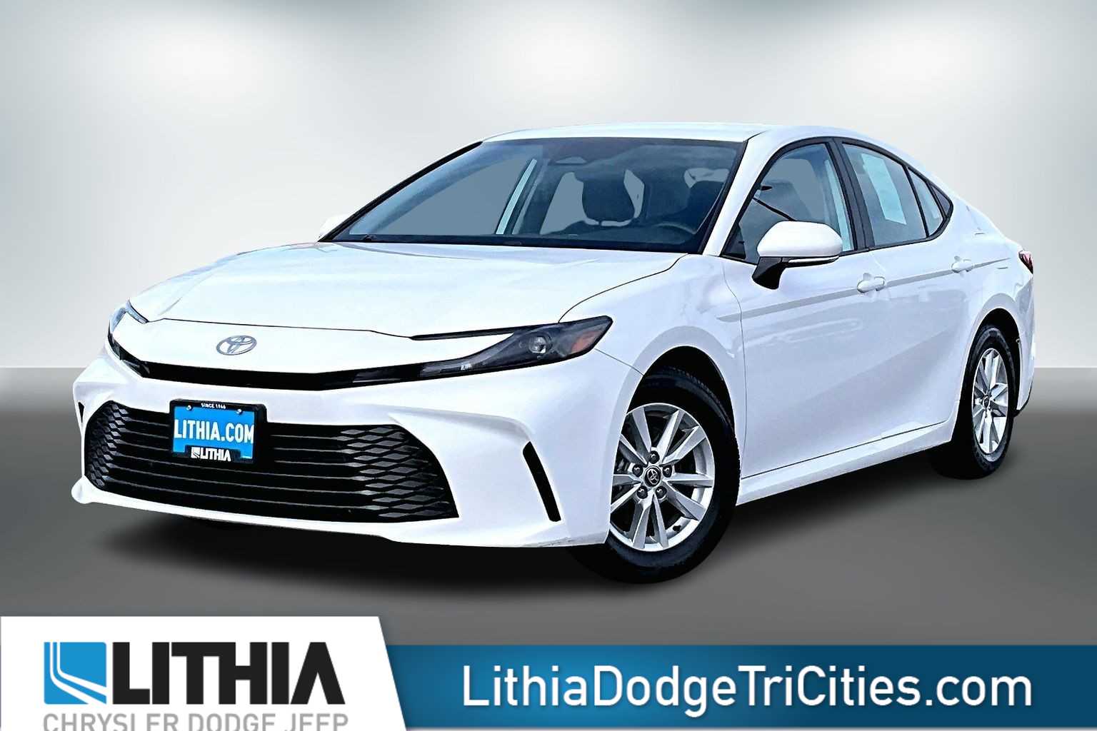 Thumbnail: 2025 Toyota Camry - 1