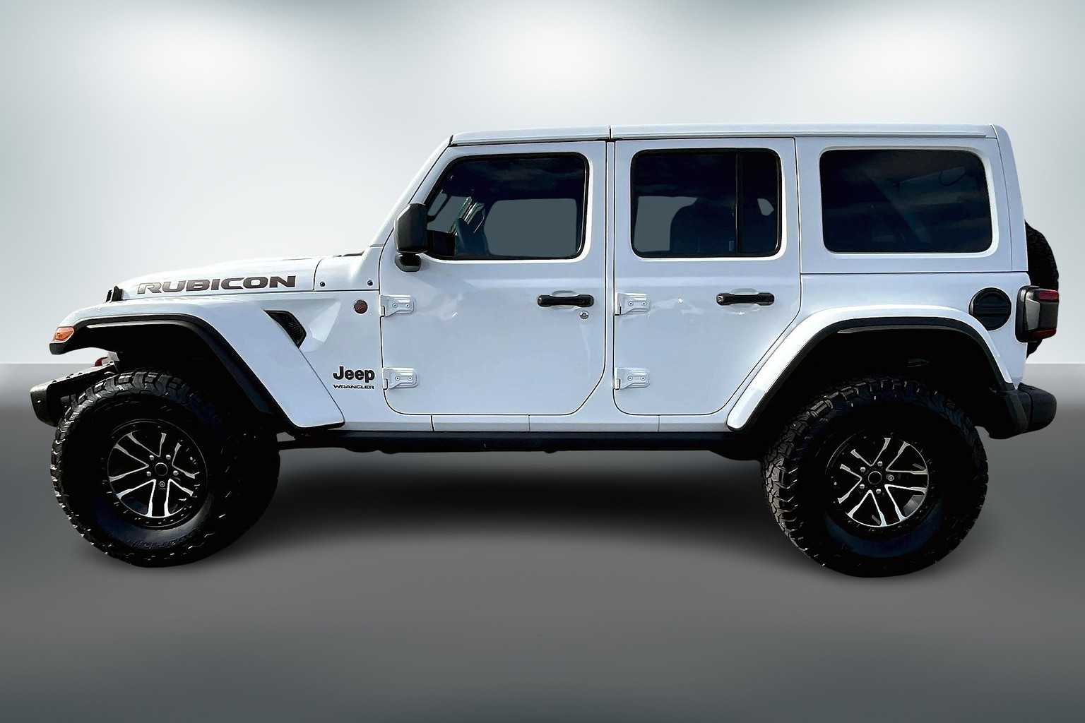 Thumbnail: 2024 Jeep Wrangler - 3