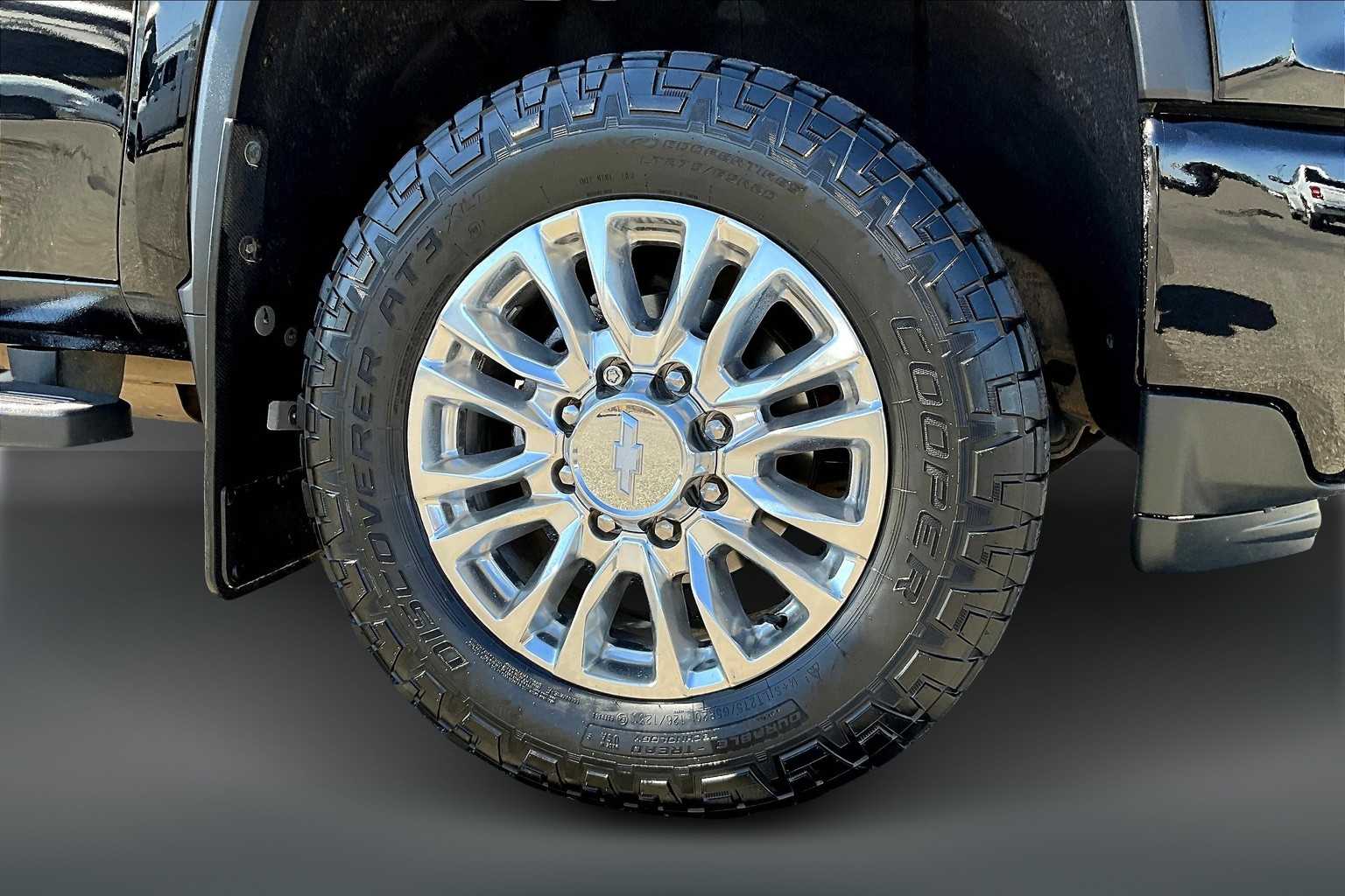 Thumbnail: 2020 Chevrolet Silverado 3500 - 35