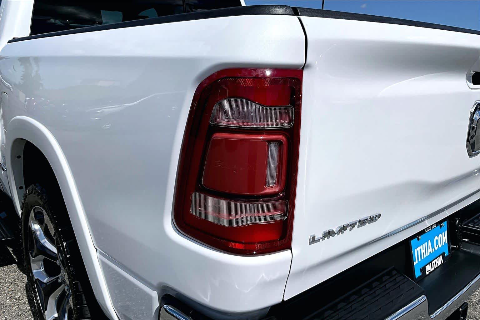 Thumbnail: 2019 RAM 1500 - 32