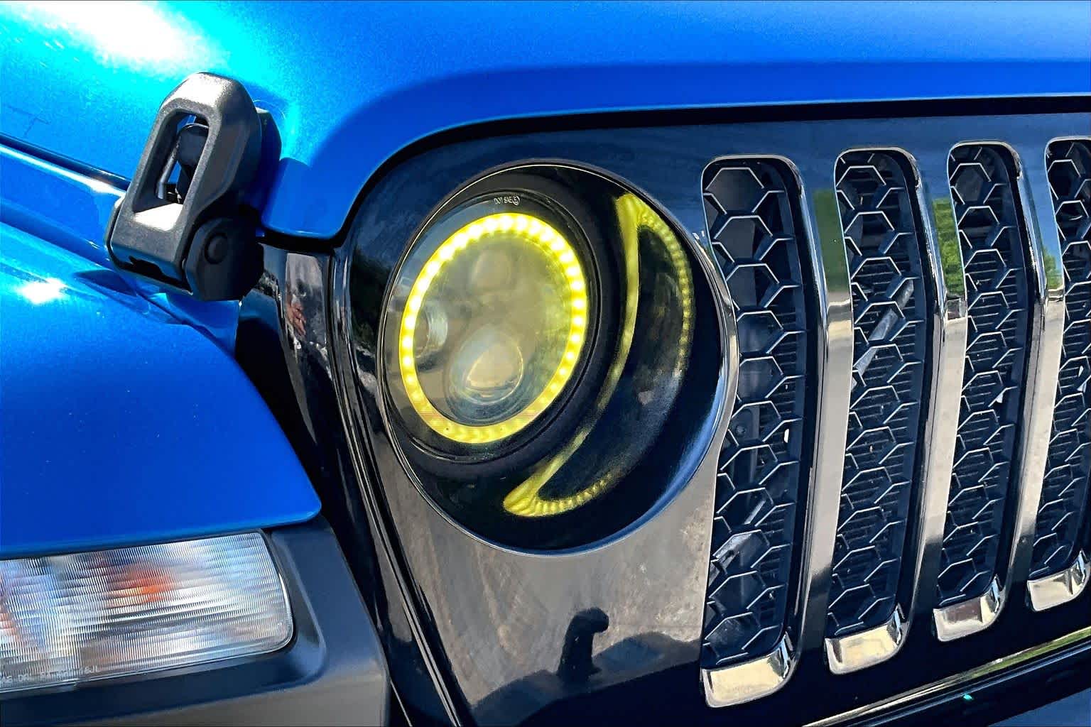 Thumbnail: 2021 Jeep Gladiator - 30