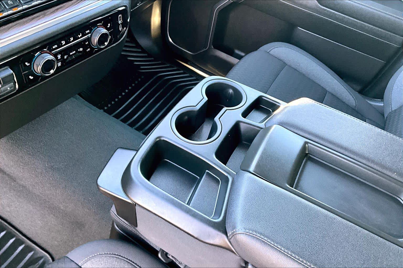 Thumbnail: 2025 Chevrolet Silverado 1500 - 15