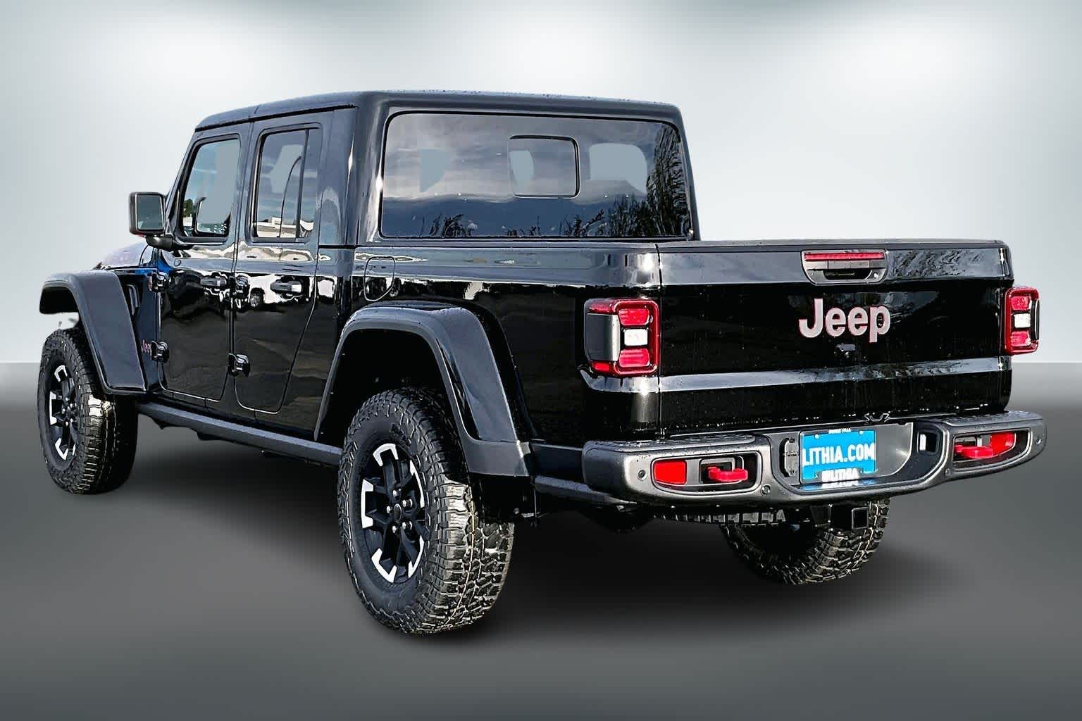 Thumbnail: 2026 Jeep Gladiator - 4