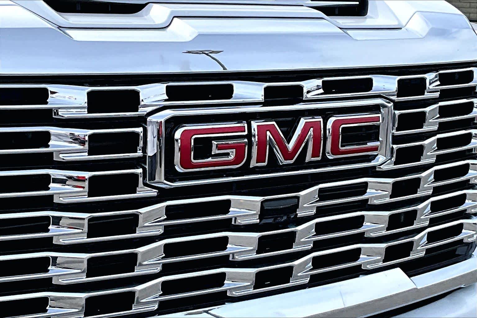 Thumbnail: 2024 GMC Sierra 3500 - 33