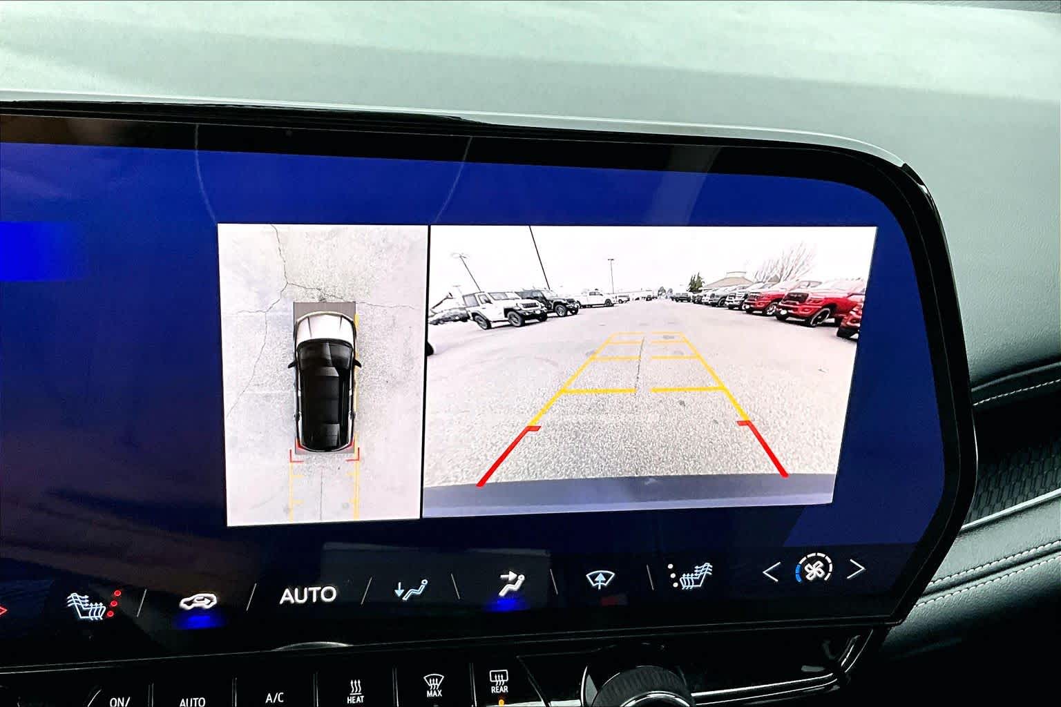 Thumbnail: 2024 Chevrolet Blazer EV - 26