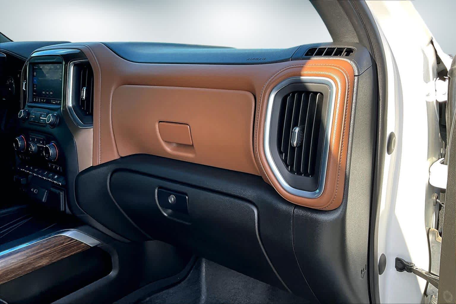 Thumbnail: 2022 Chevrolet Silverado 1500 - 23