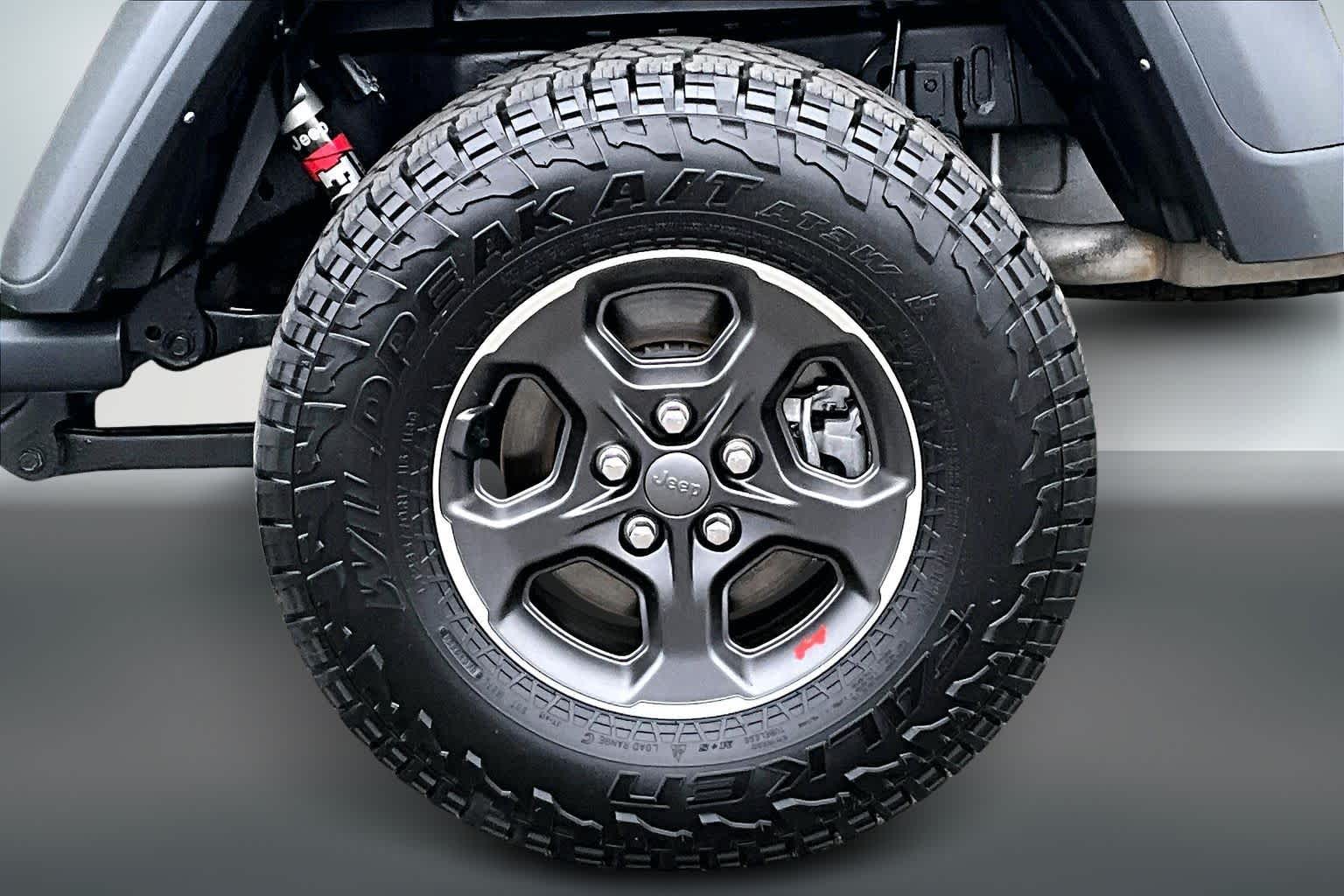 Thumbnail: 2021 Jeep Gladiator - 37