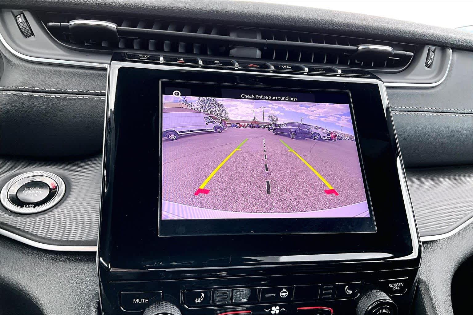 Thumbnail: 2025 Jeep Grand Cherokee - 26