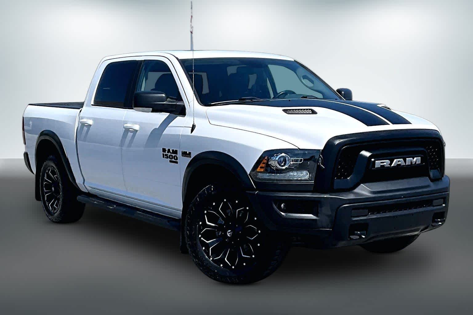 Thumbnail: 2019 RAM 1500 Classic - 21