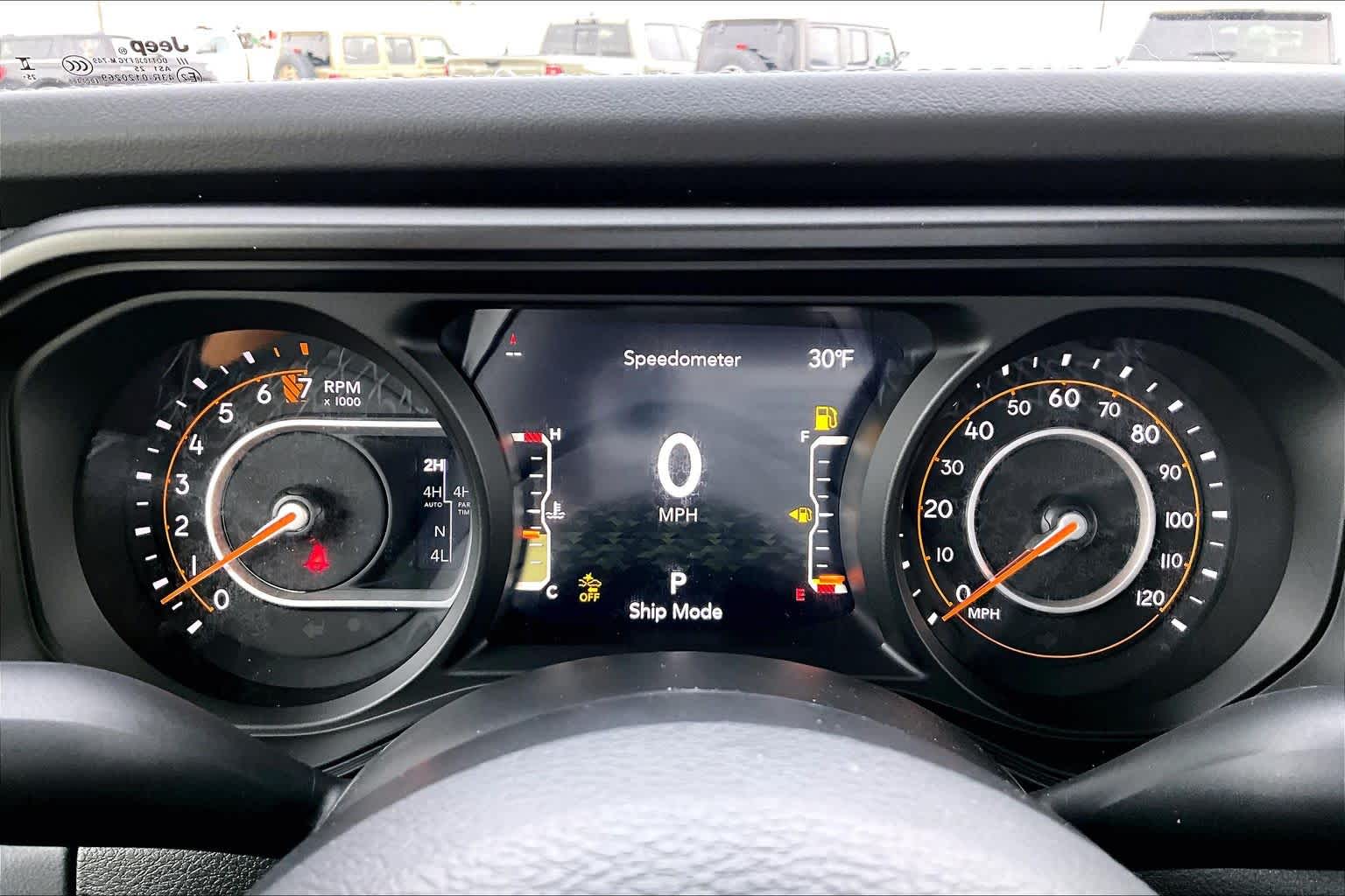 Thumbnail: 2026 Jeep Gladiator - 18