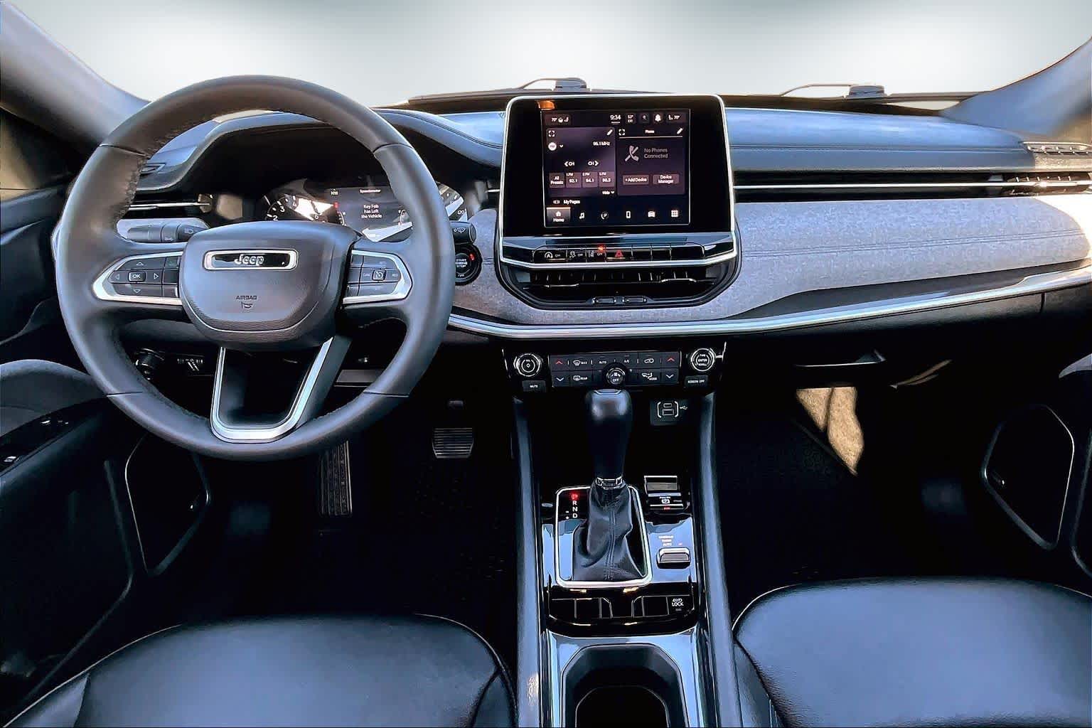 Thumbnail: 2025 Jeep Compass - 9