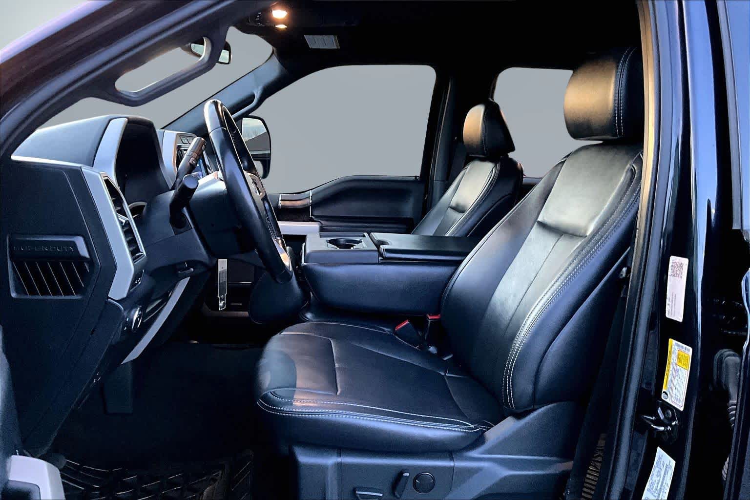 Thumbnail: 2022 Ford Econoline - 11