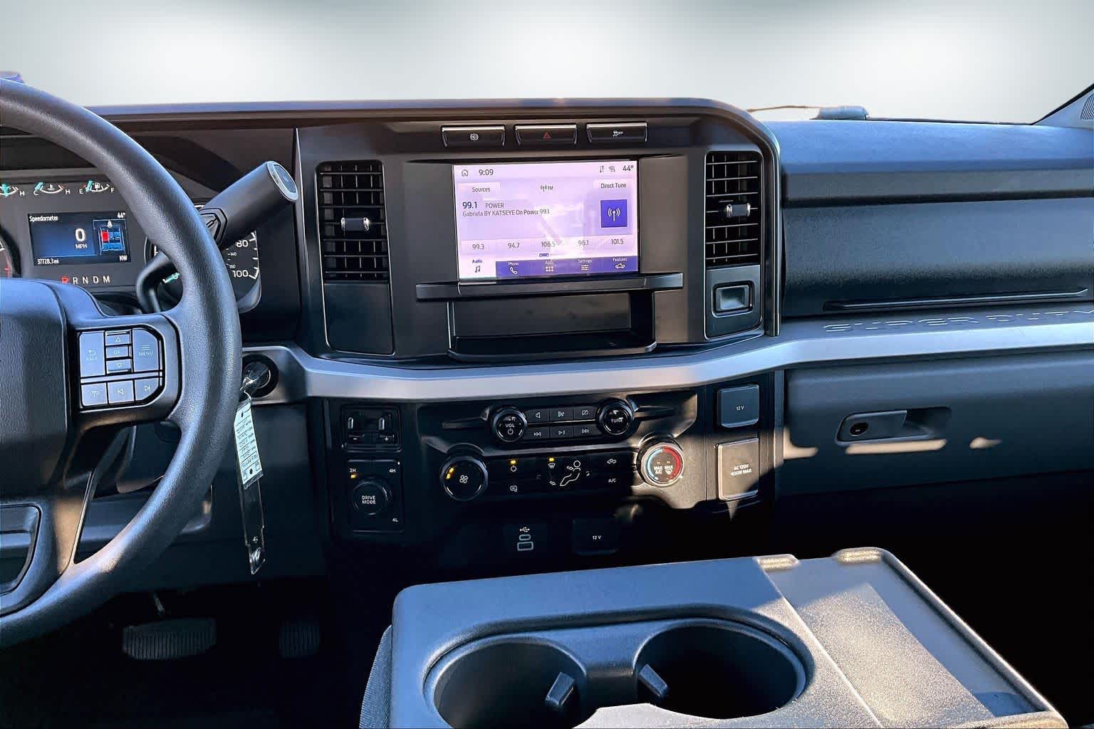 Thumbnail: 2024 Ford F-350 - 15