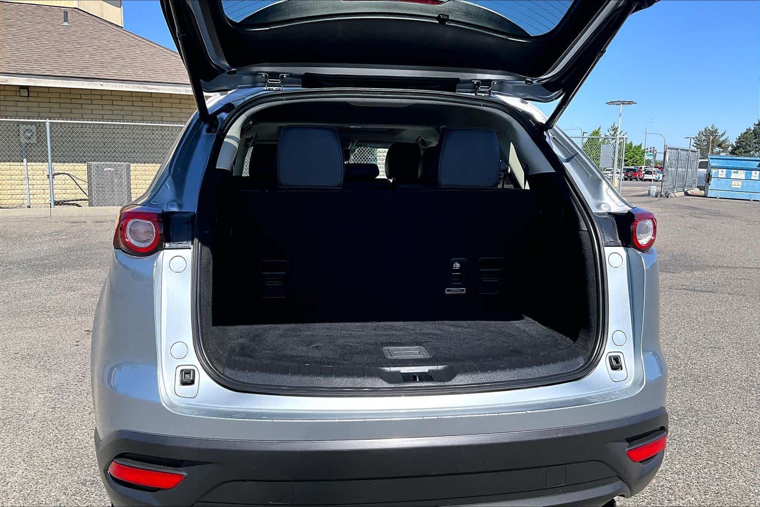 Thumbnail: 2023 Mazda CX-9 - 17