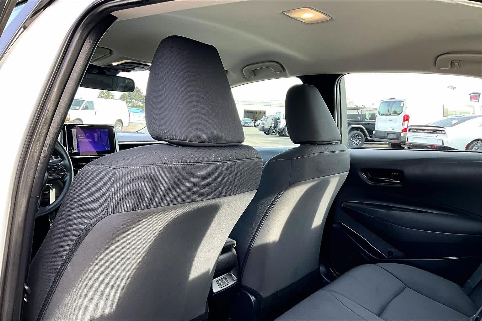 Thumbnail: 2025 Toyota Corolla - 12