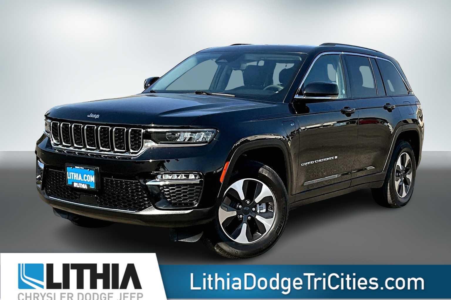 Thumbnail: 2023 Jeep Grand Cherokee - 1