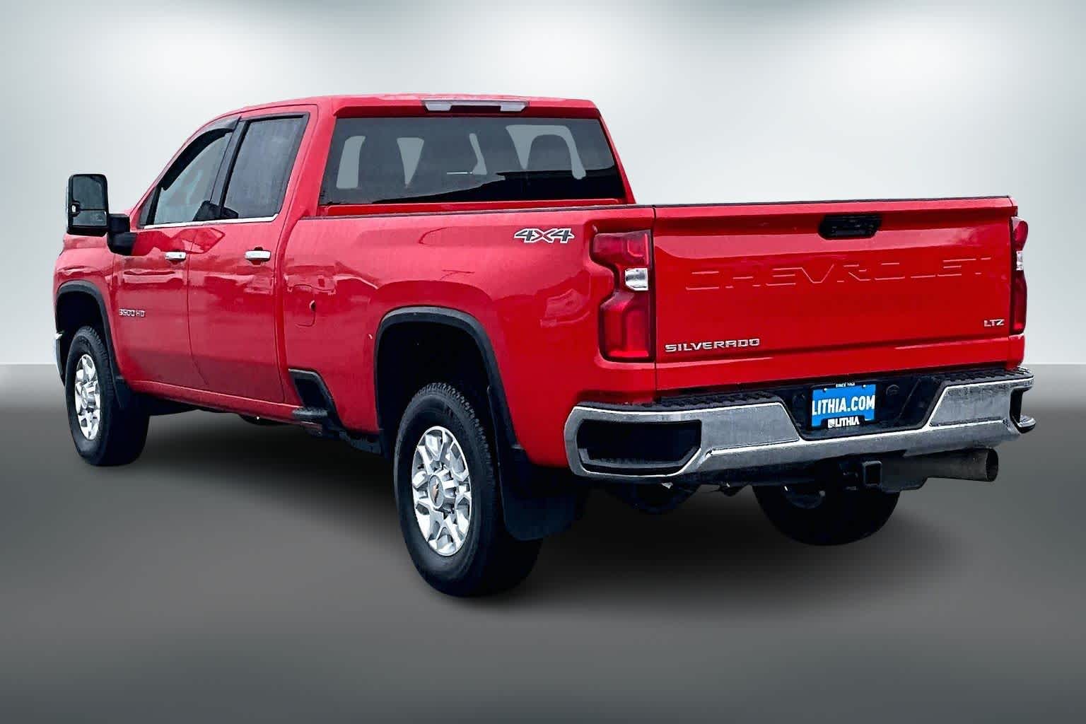 Thumbnail: 2024 Chevrolet Silverado 3500 - 4