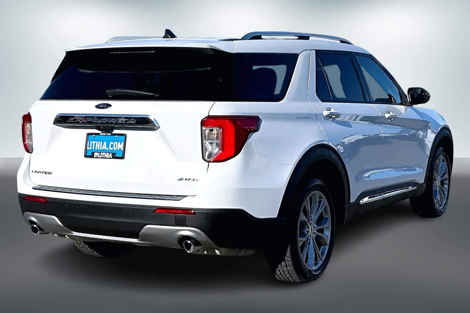 Thumbnail: 2023 Ford Explorer - 21