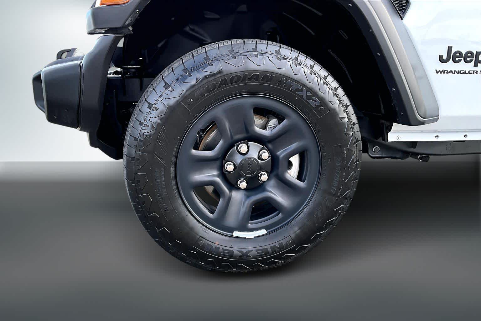 Thumbnail: 2025 Jeep Wrangler - 8