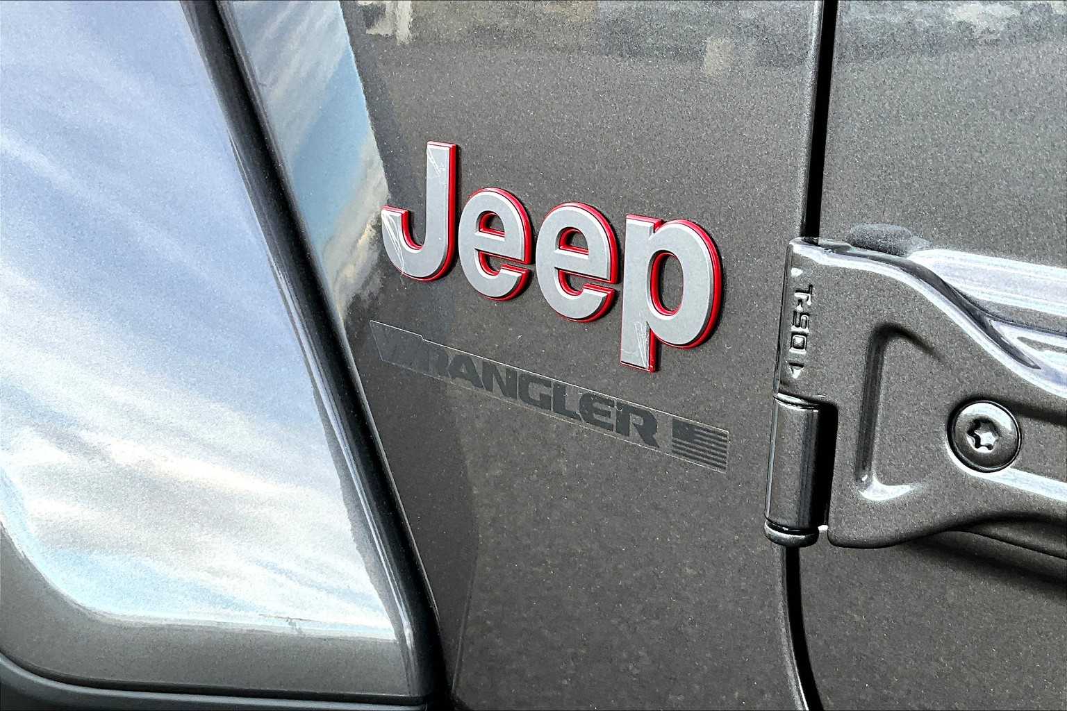 Thumbnail: 2025 Jeep Wrangler - 7