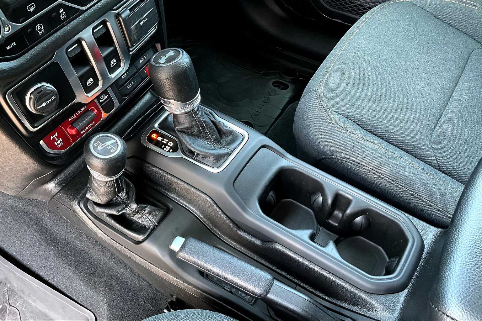 2024 Jeep Wrangler Sport 13