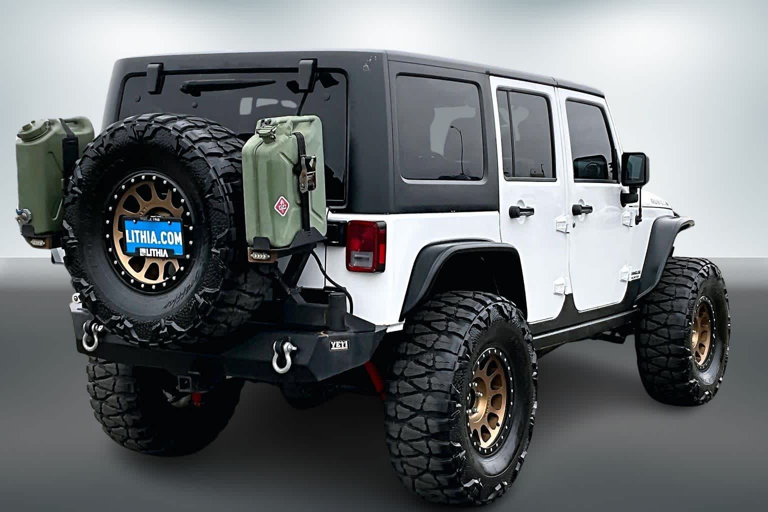 Thumbnail: 2017 Jeep Wrangler - 20