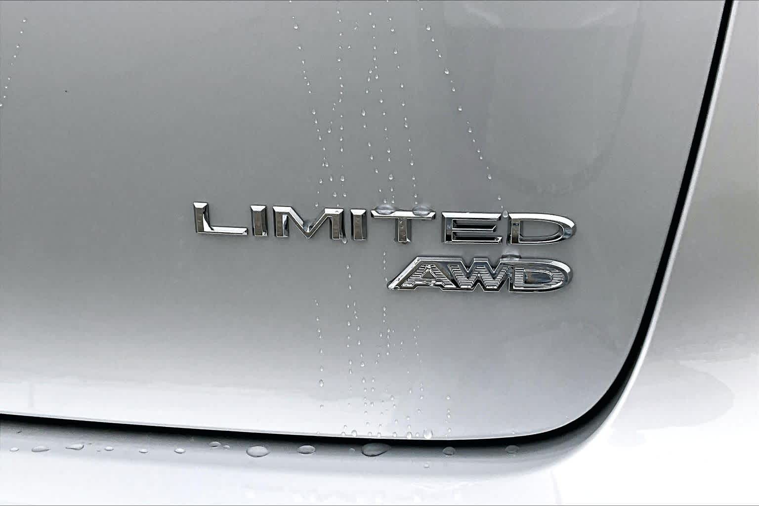 Thumbnail: 2026 Chrysler Pacifica - 7