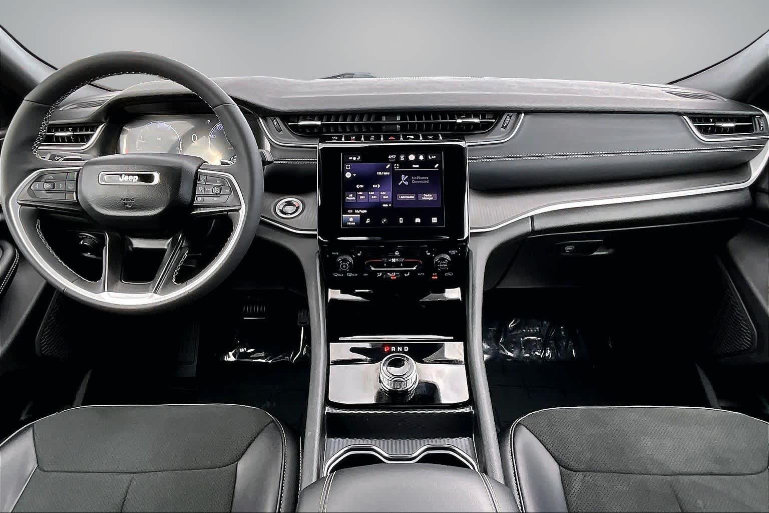 Thumbnail: 2025 Jeep Grand Cherokee - 10