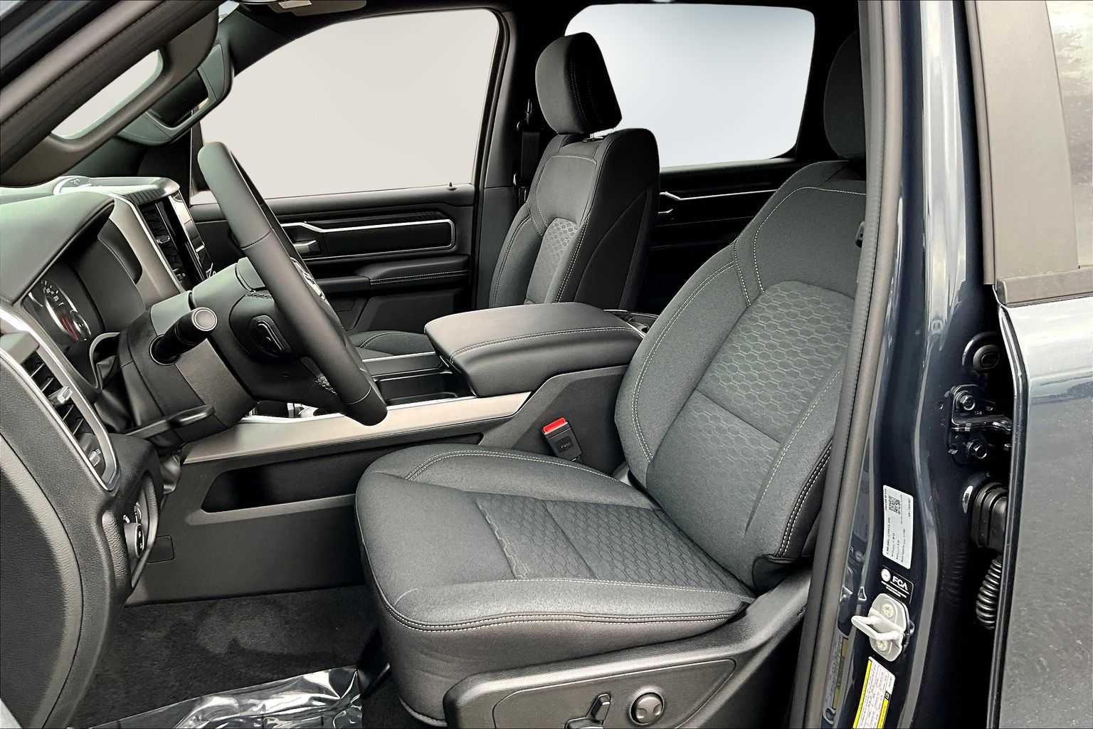 Thumbnail: 2026 RAM 1500 - 11