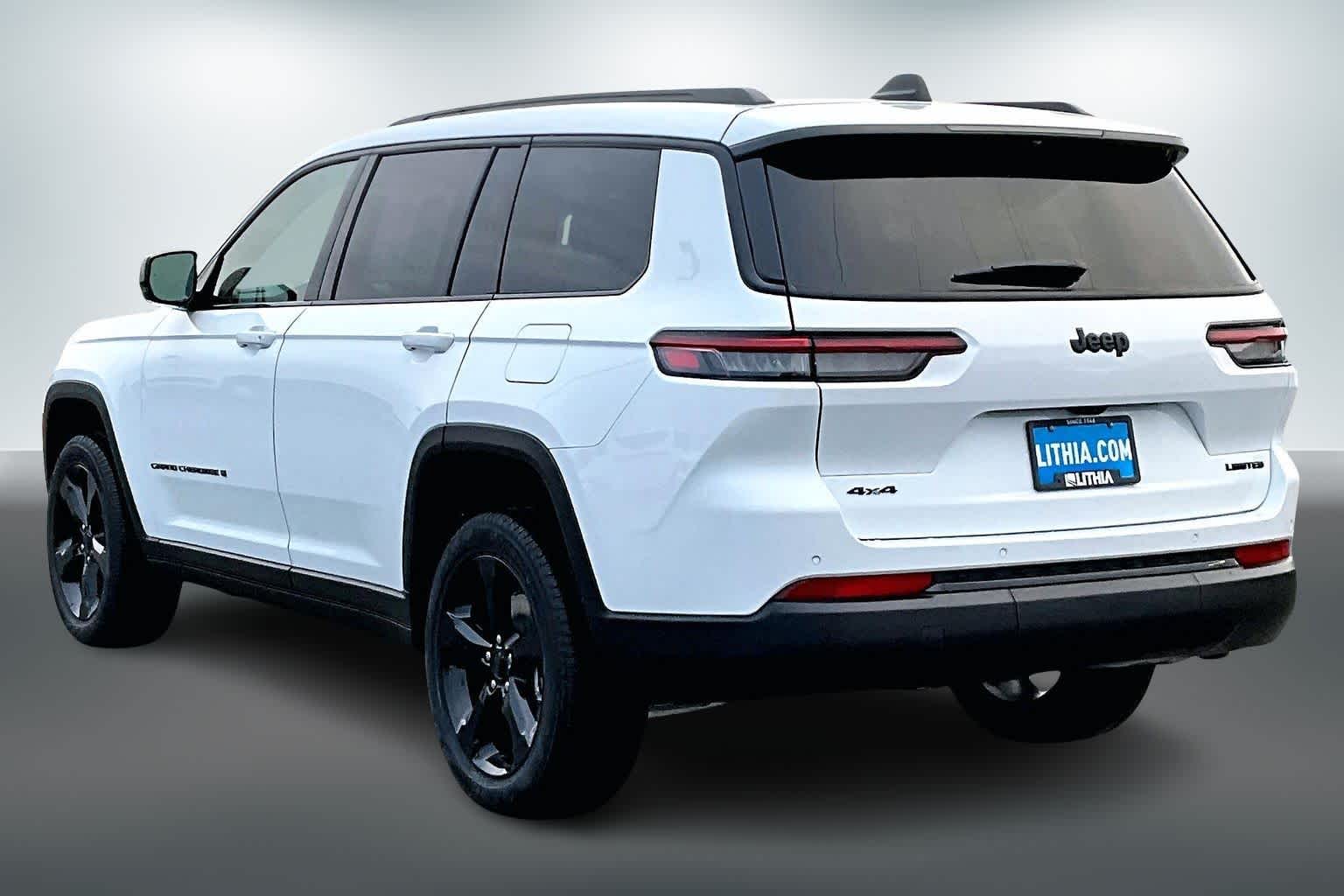 Thumbnail: 2025 Jeep Grand Cherokee - 4