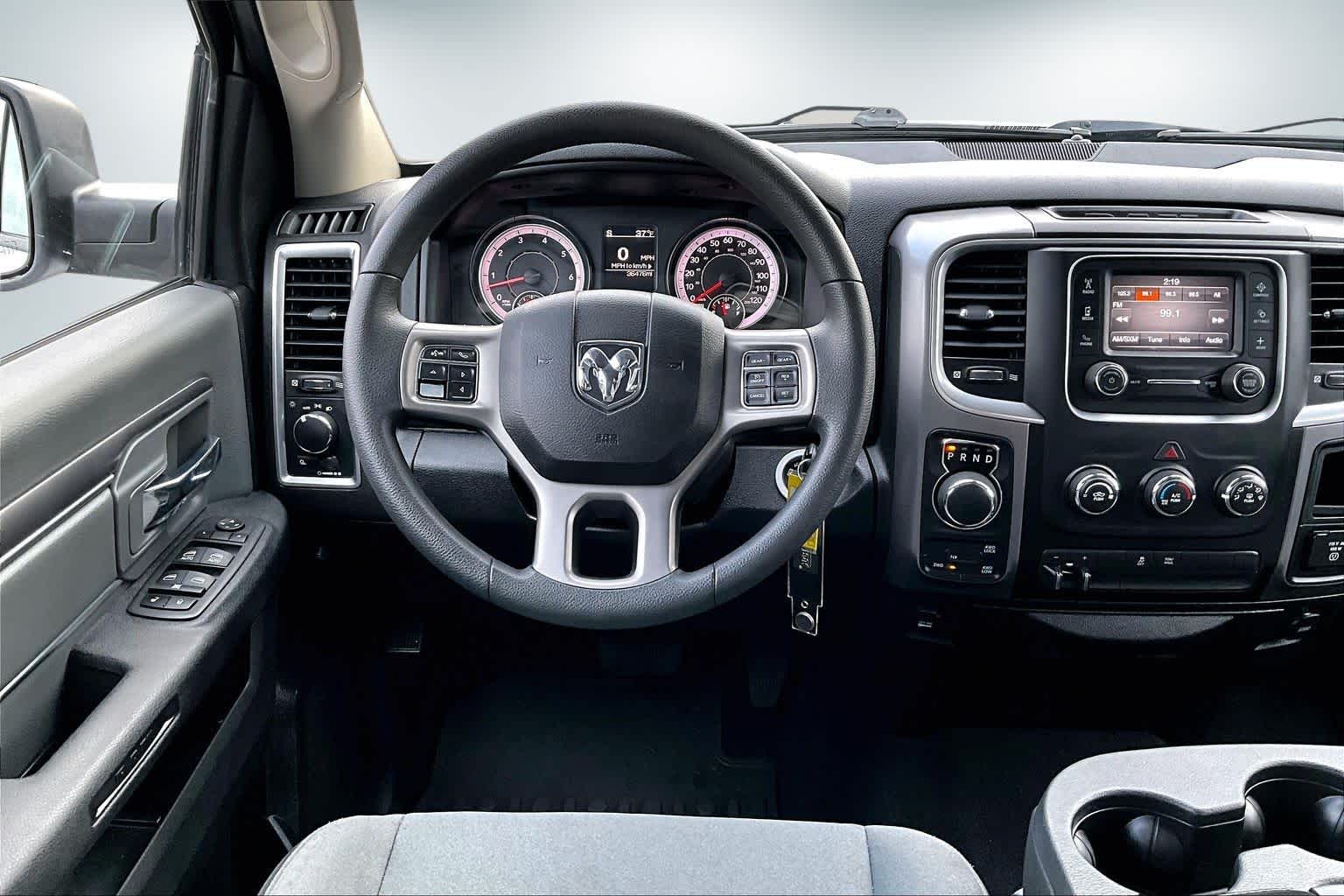 Thumbnail: 2022 RAM 1500 Classic - 14