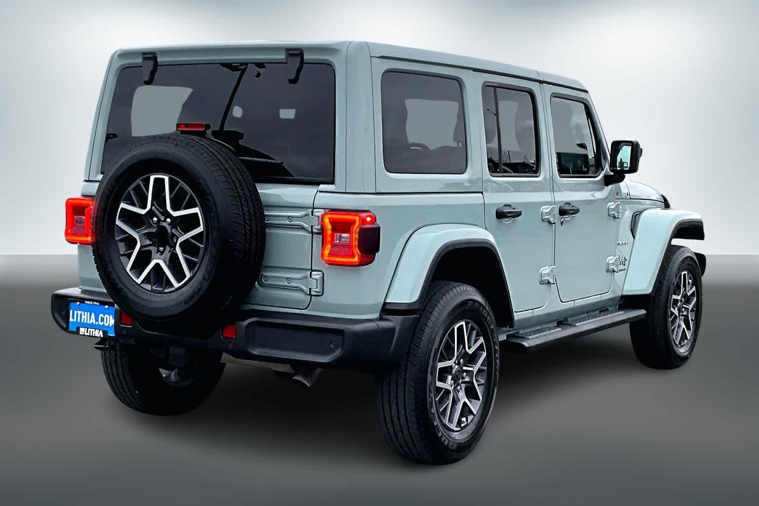 Thumbnail: 2024 Jeep Wrangler - 22