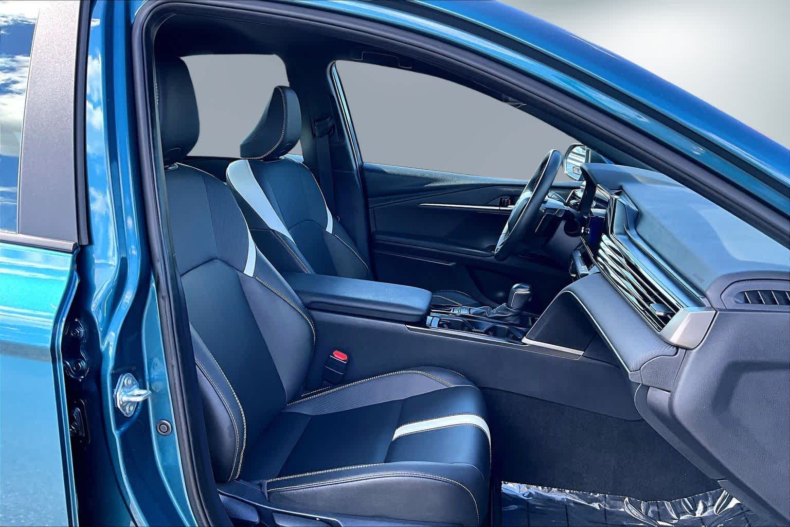 Thumbnail: 2025 Toyota Camry - 13