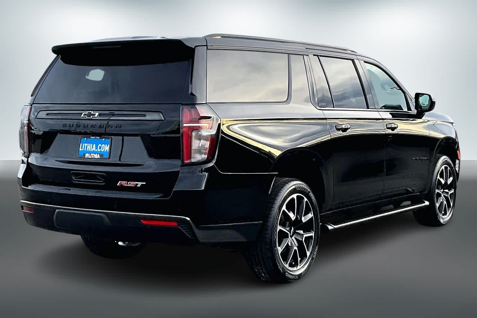 Thumbnail: 2021 Chevrolet Suburban - 22