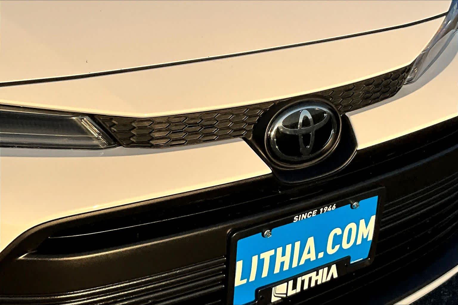 Thumbnail: 2023 Toyota Corolla - 34