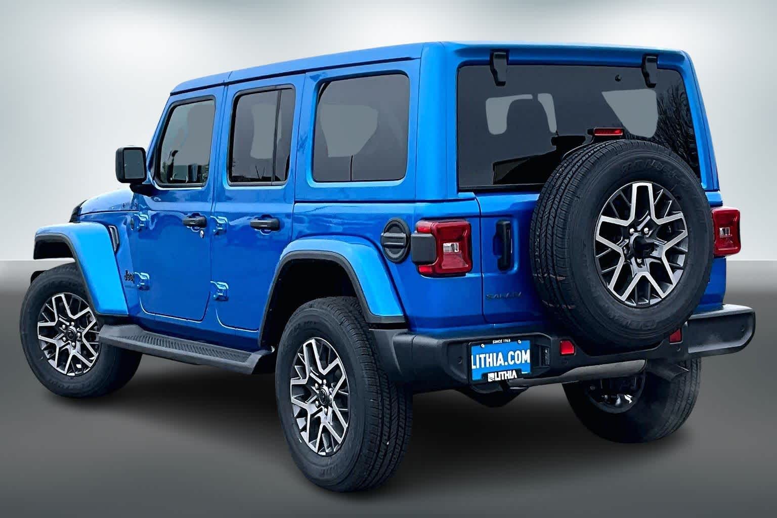 Thumbnail: 2026 Jeep Wrangler - 4