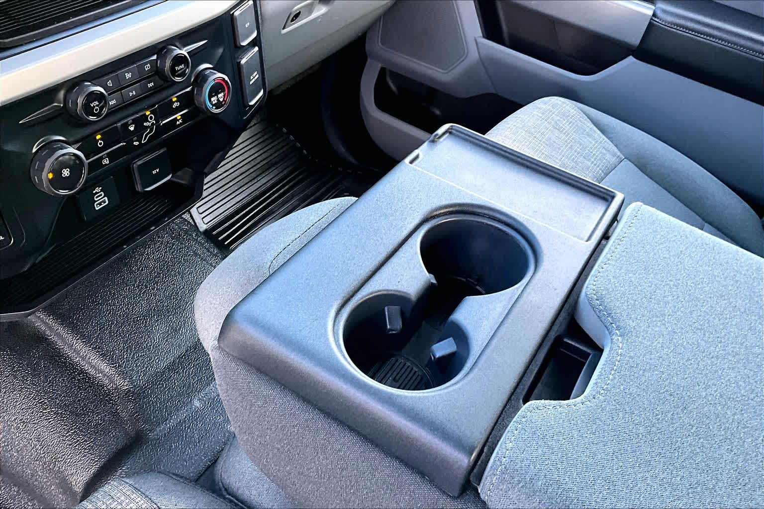 Thumbnail: 2024 Ford Econoline - 16