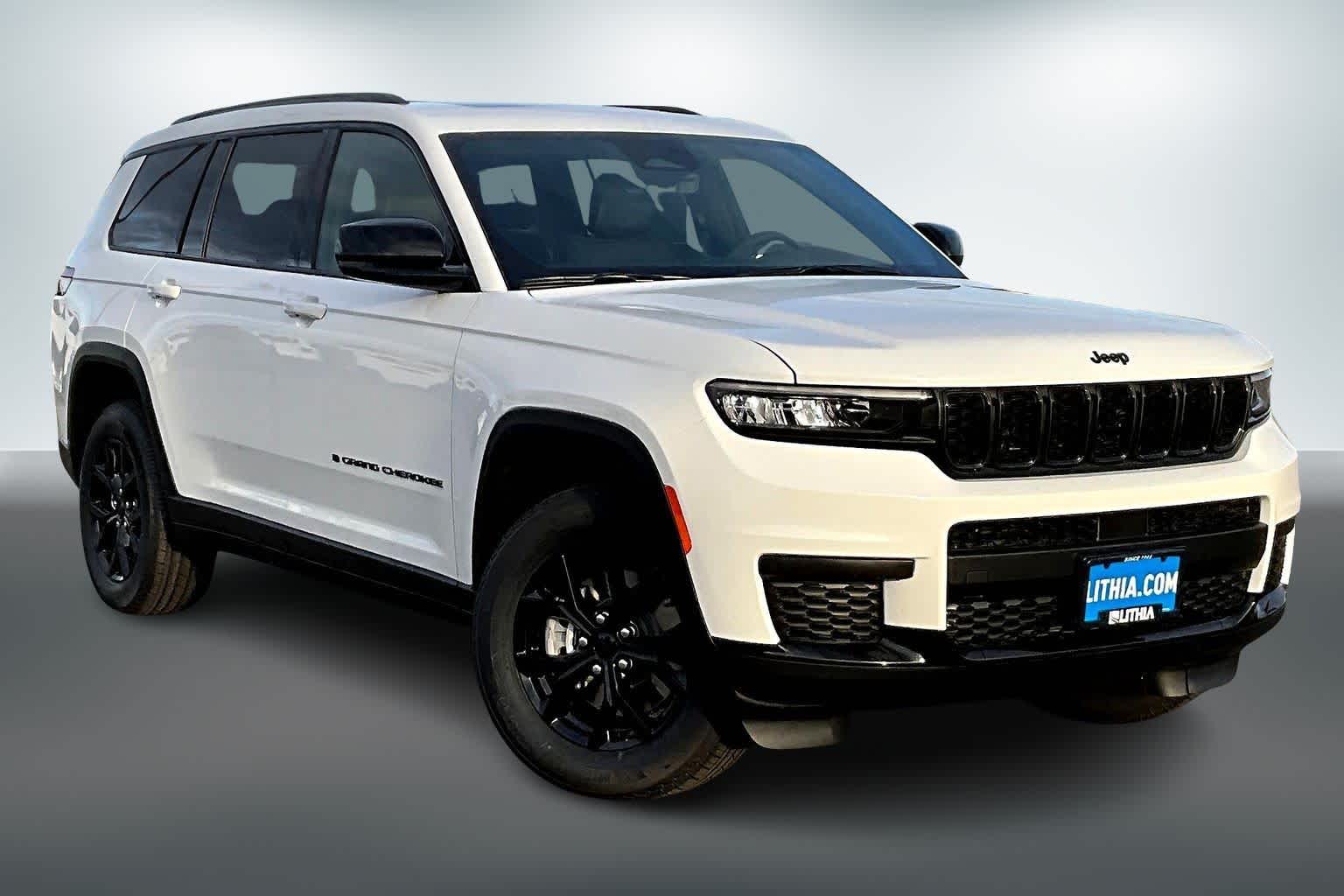 Thumbnail: 2025 Jeep Grand Cherokee - 22