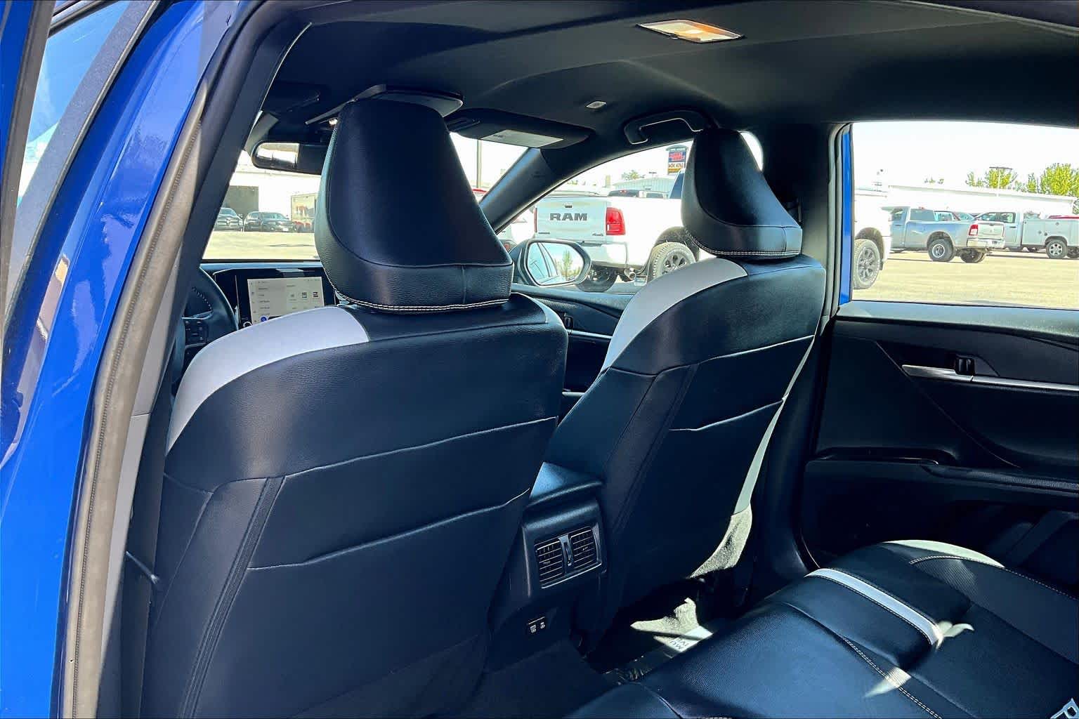 Thumbnail: 2025 Toyota Camry - 12