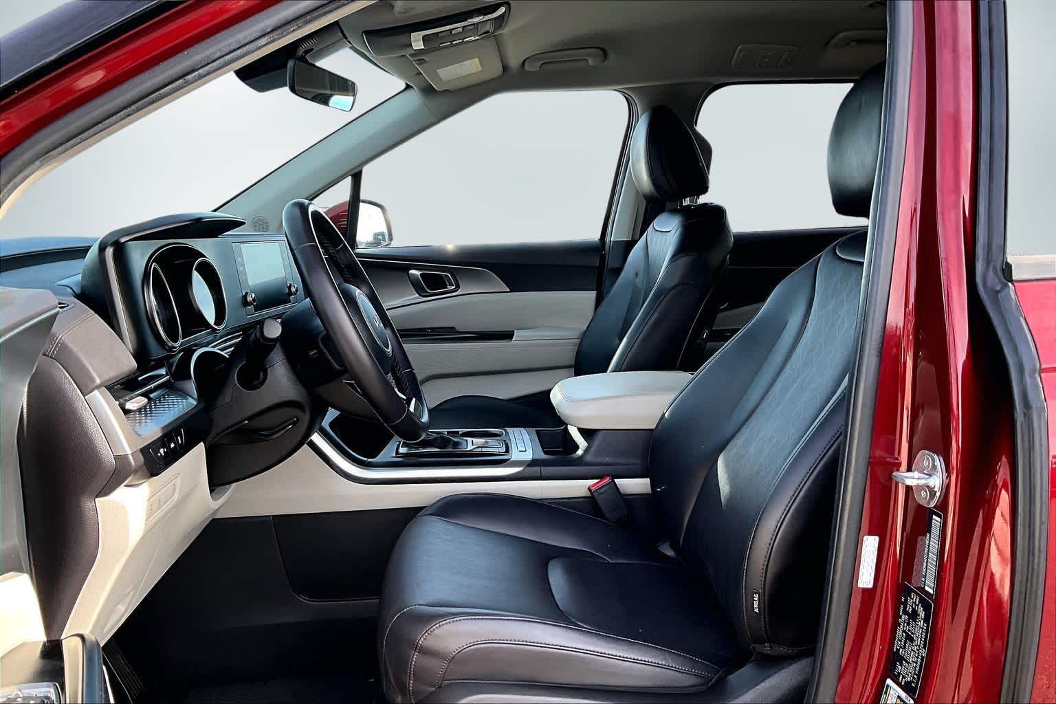 Thumbnail: 2024 Kia Carnival - 10