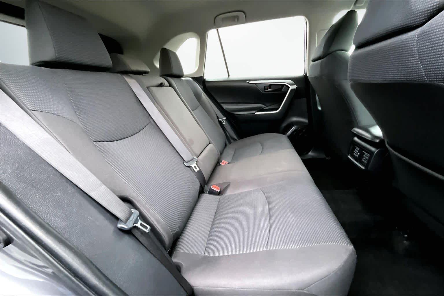 Thumbnail: 2024 Toyota RAV4 - 30