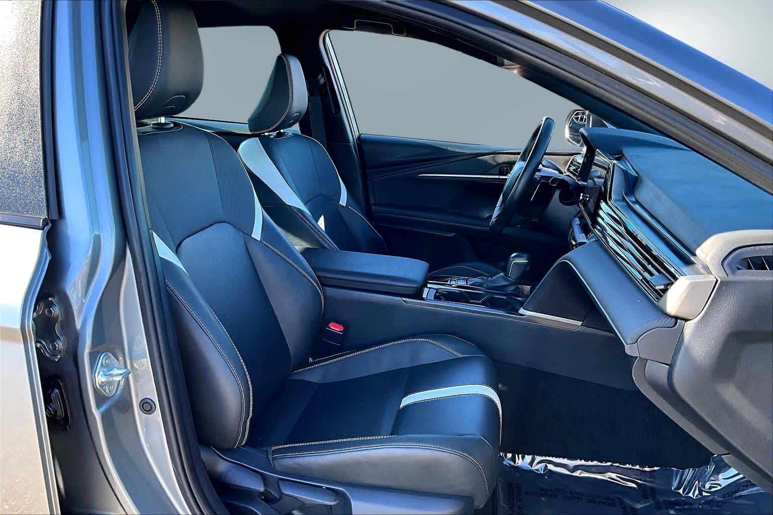 Thumbnail: 2025 Toyota Camry - 13