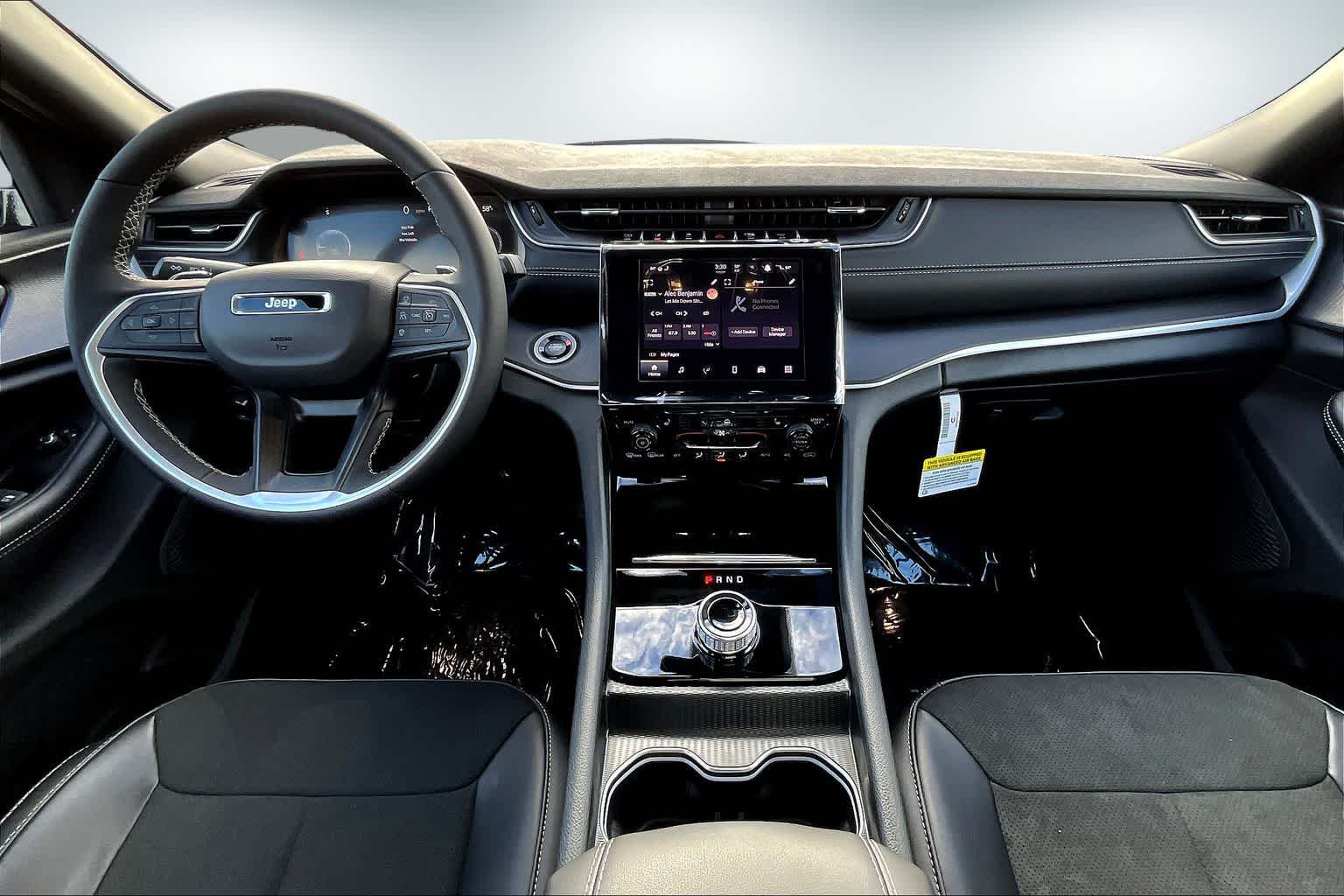 Thumbnail: 2025 Jeep Grand Cherokee - 10