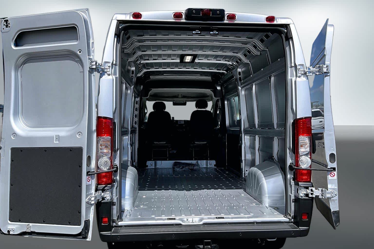 Thumbnail: 2026 RAM ProMaster - 15