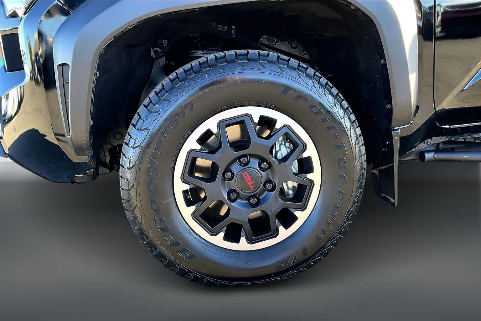 Thumbnail: 2024 Toyota Tacoma - 8