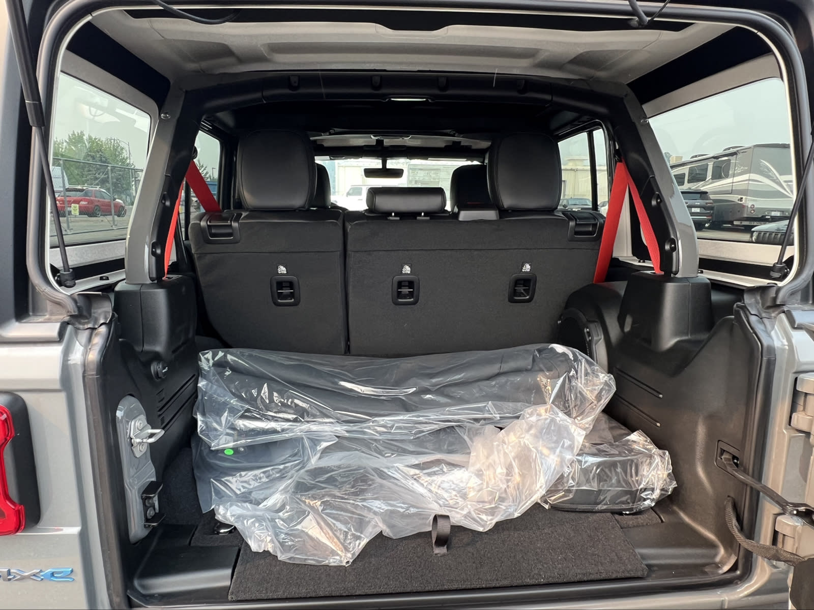 Thumbnail: 2023 Jeep Wrangler - 15