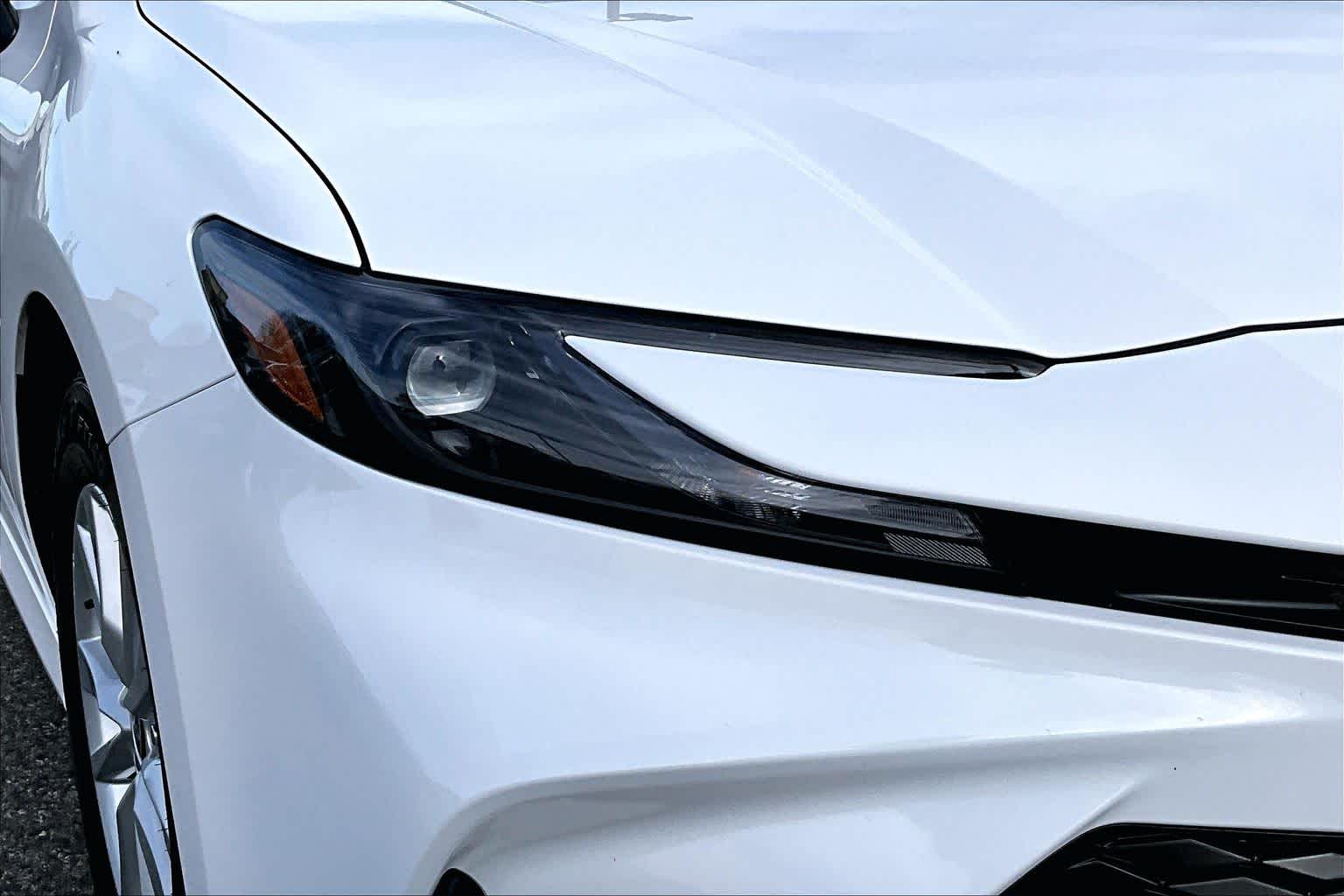 Thumbnail: 2025 Toyota Camry - 32