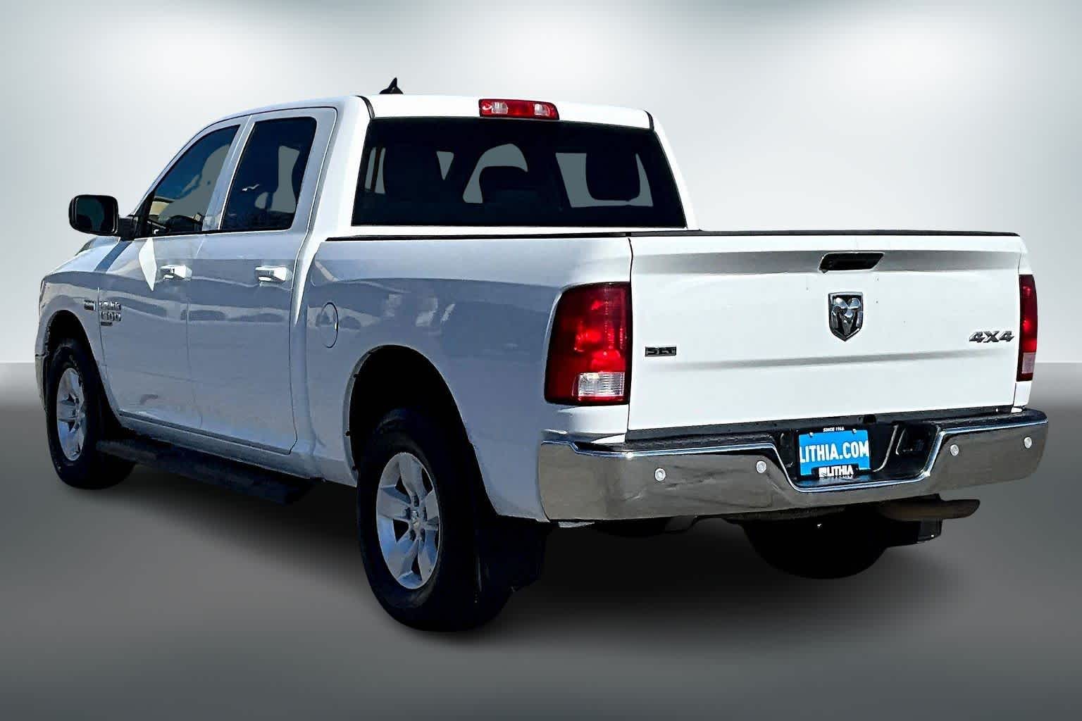 Thumbnail: 2022 RAM 1500 Classic - 4